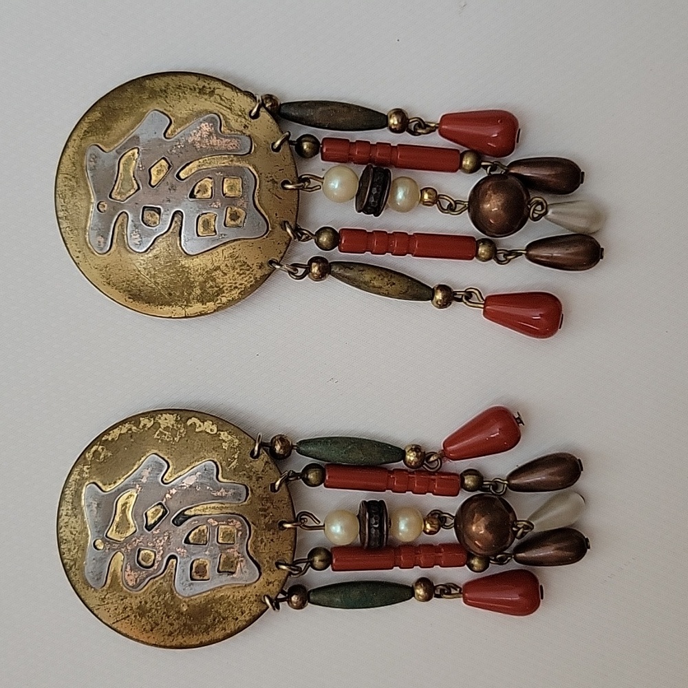 Vintage Clip-On Asian Inspired Beaded Dangle Drop Earrings